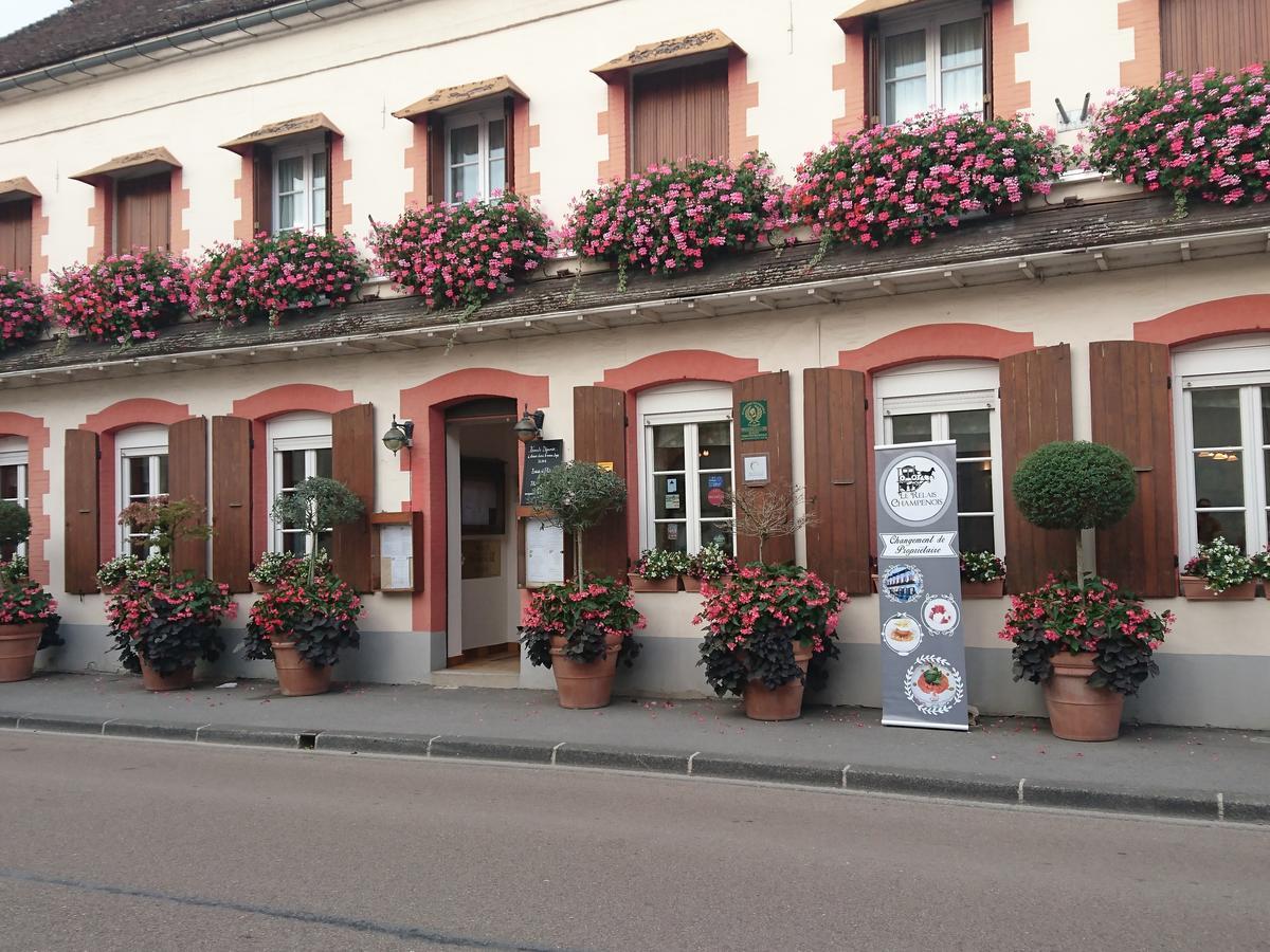 Hotel Logis Le Relais Champenois 2*